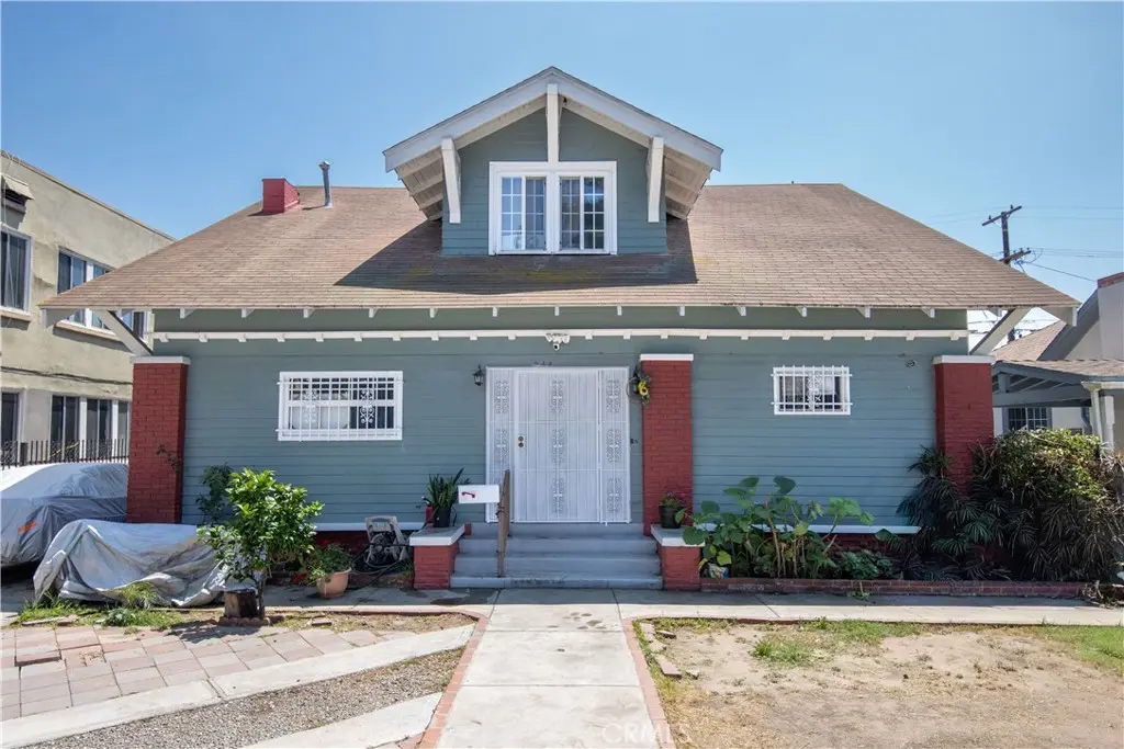 Single Family Residence for sale at 1244 W Martin Luther King Jr, Los Angeles, CA featuring 4 beds and 2 baths