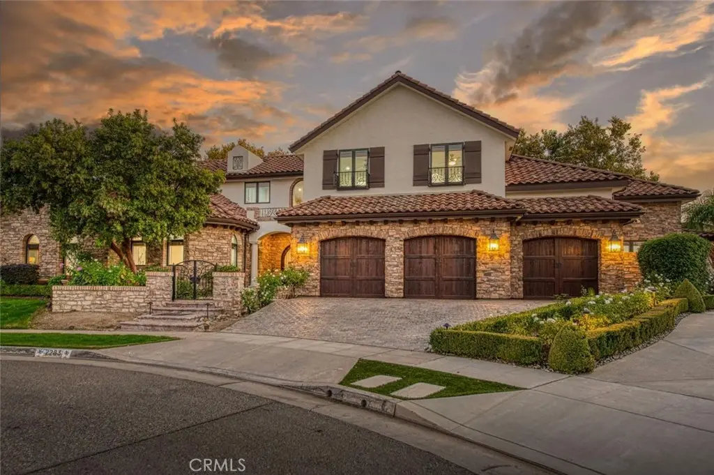 2283 E Sarazen, Fresno, CA — listing photo 1