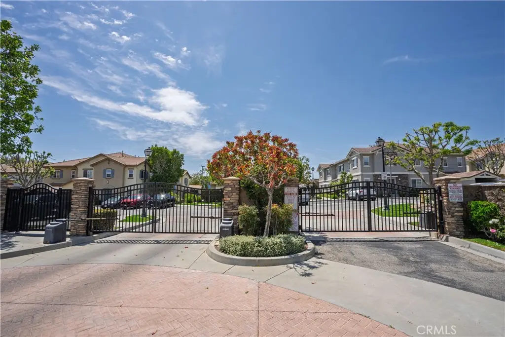 Townhouse for sale at 2650 Vanilla Lane, Simi Valley, CA featuring 4 beds and 3 baths