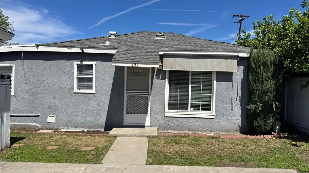 Residential Lease for rent at 911 Genoa Street A, Monrovia, Los Angeles County, CA featuring 1 bed and 1 bath
