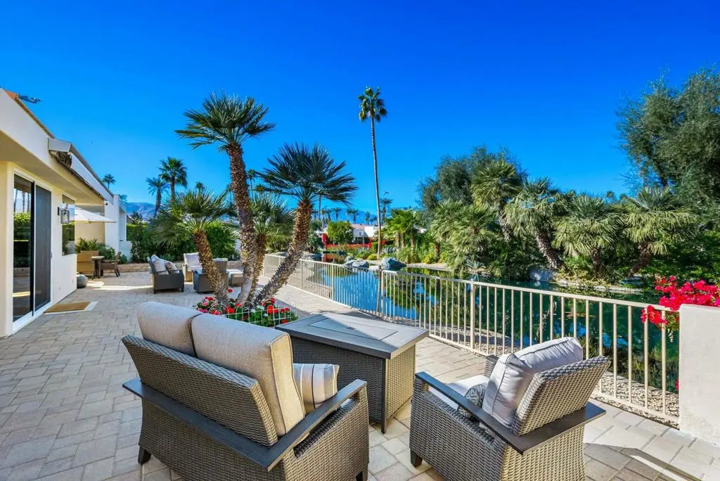 Single Family Residence for sale at 75330 14th Green Drive, Indian Wells, CA featuring 3 beds and 3 baths