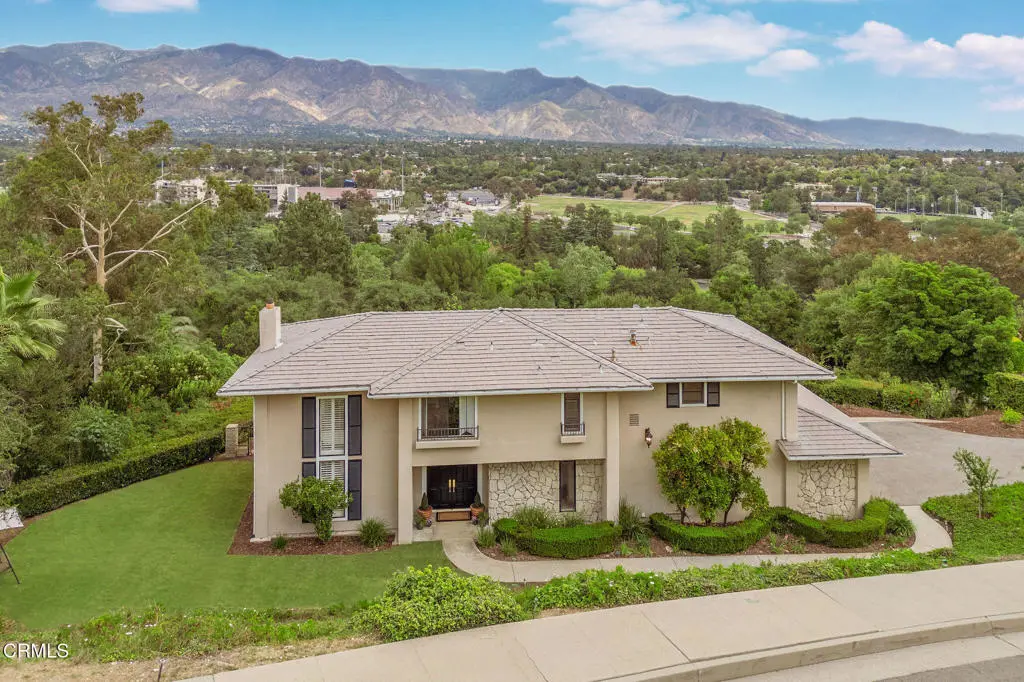 Single Family Residence for sale at 1095 Linda Glen Drive, Pasadena, CA featuring 3 beds and 3 baths