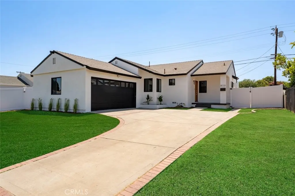 8133 Brimfield Avenue, Panorama City, CA — listing photo 1