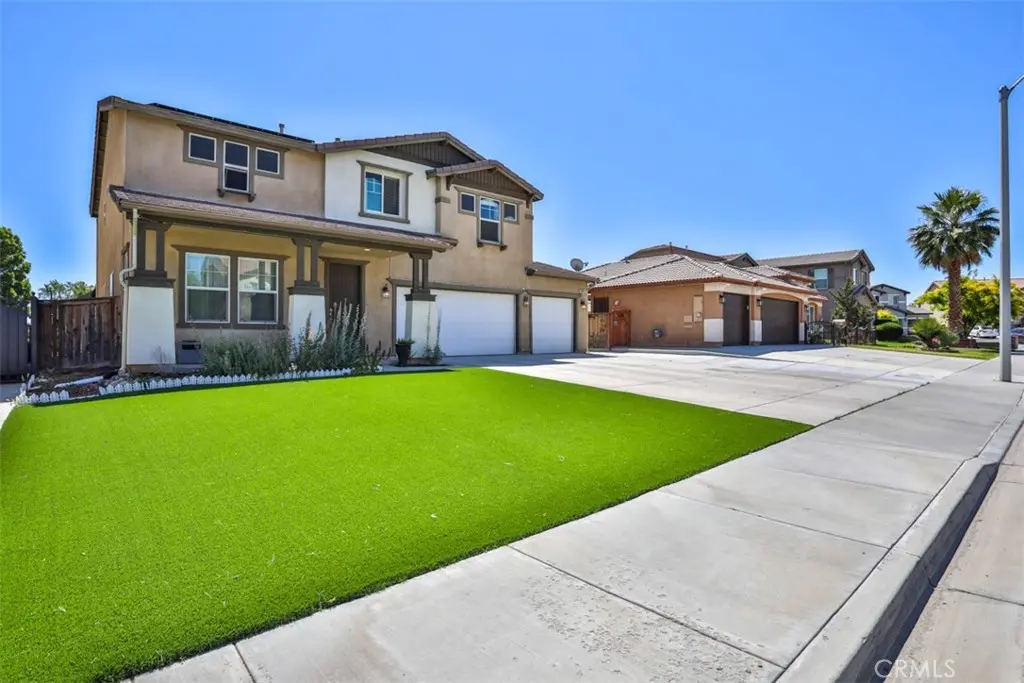 Single Family Residence for sale at 14751 Shetland Court, Victorville, CA featuring 4 beds and 3 baths