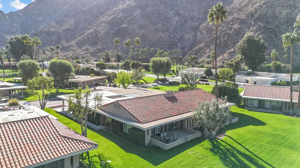 Condominium for sale at 77690 Seminole Road, Indian Wells, CA featuring 2 beds and 2 baths