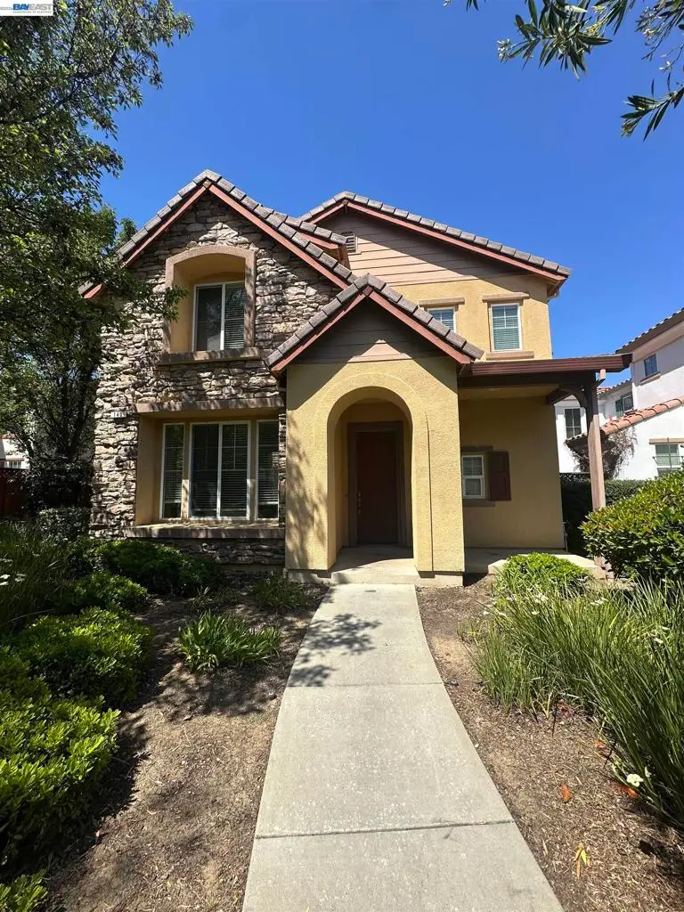 140 W Brilloso Ln, Mountain House, CA — listing photo 1