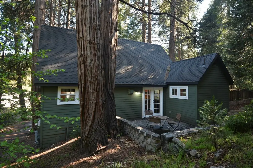 27245 Little Bear, Blue Jay, CA — listing photo 1
