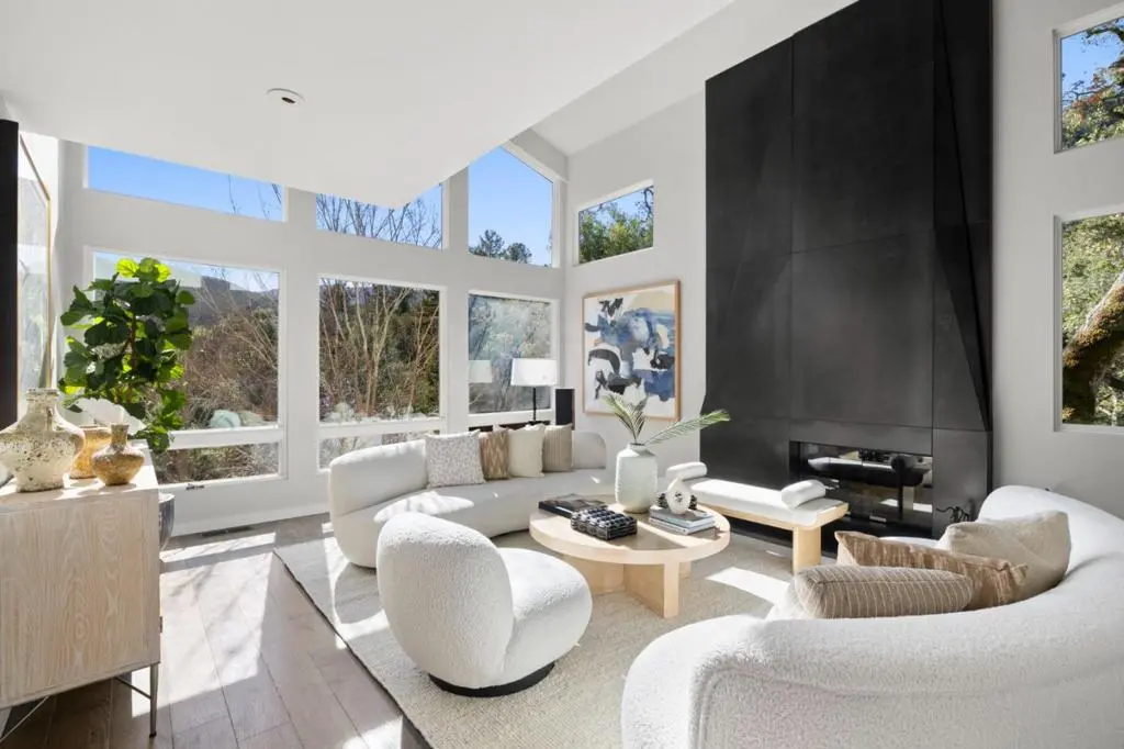 Single Family Residence for sale at 27201 Moody Road, Los Altos Hills, CA featuring 3 beds and 4 baths