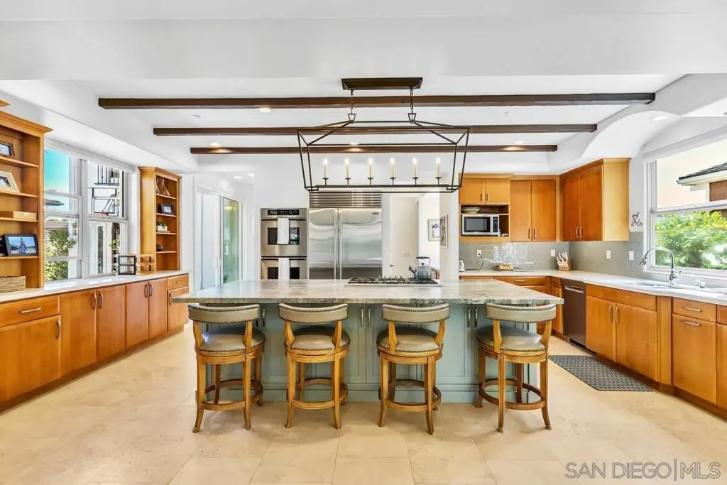518 Sheffield, Cardiff By The Sea, CA — listing photo 1