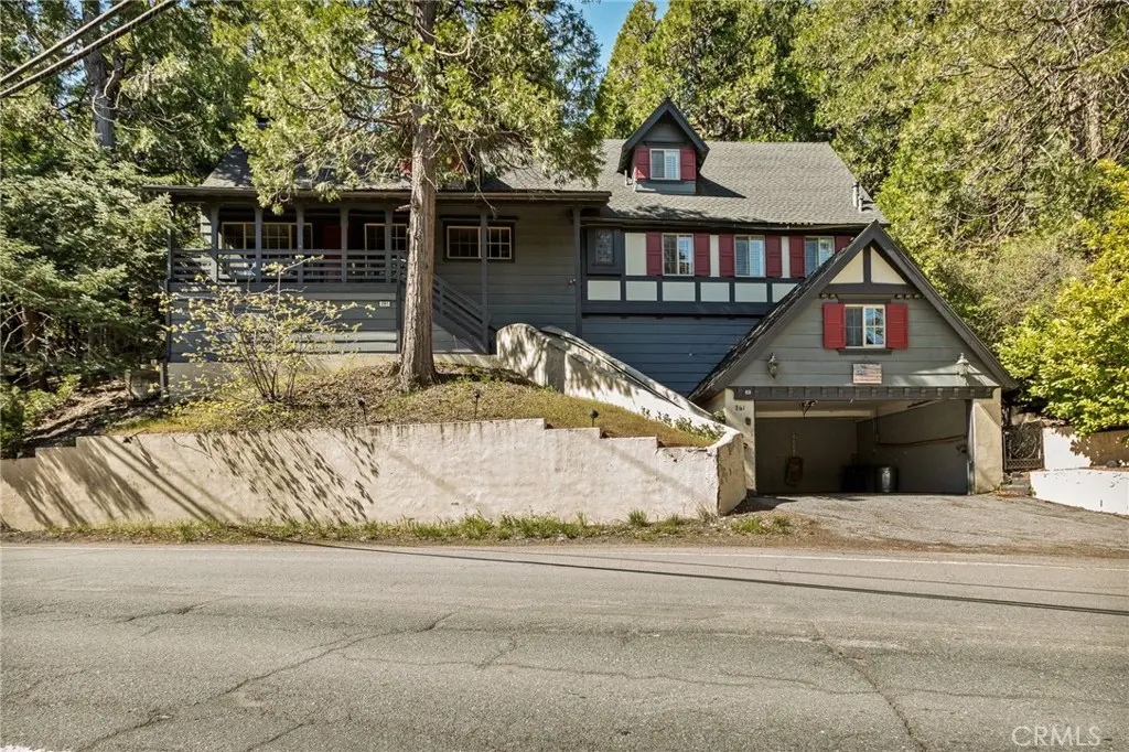 261 Ca-173, Lake Arrowhead, CA — listing photo 1