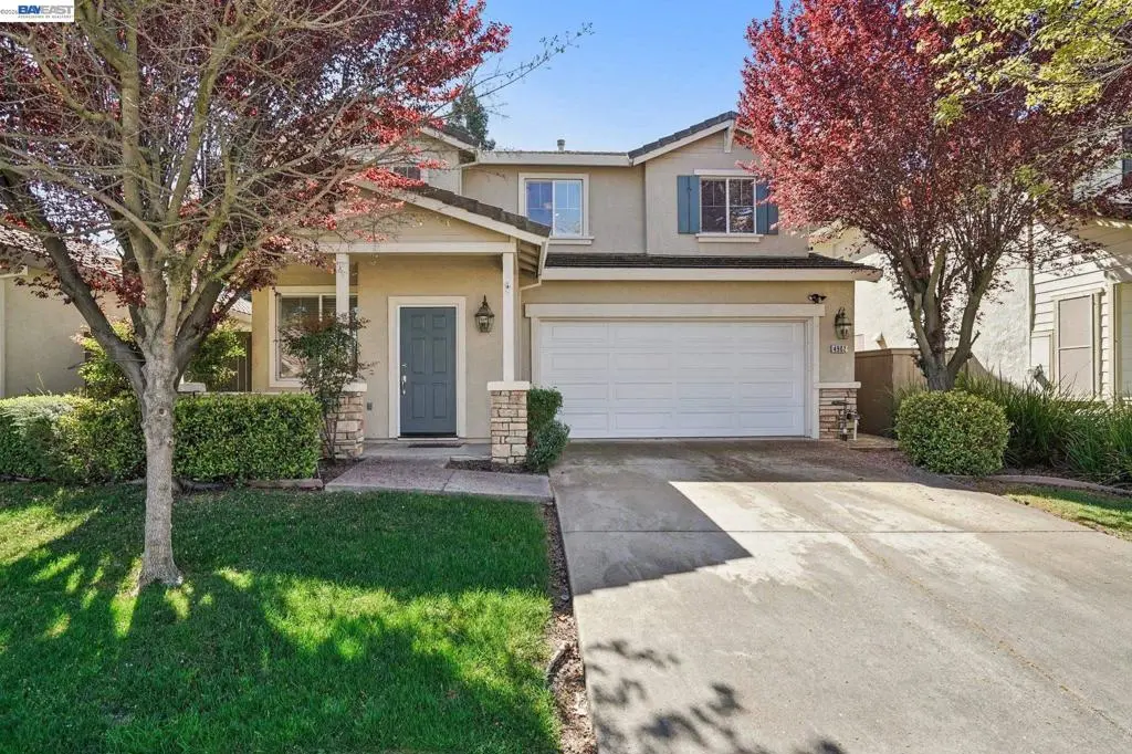 4902 Alterra Way, Sacramento, CA — listing photo 1