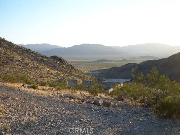 10297 Gold Crown Road, 29 Palms, CA — listing photo 1
