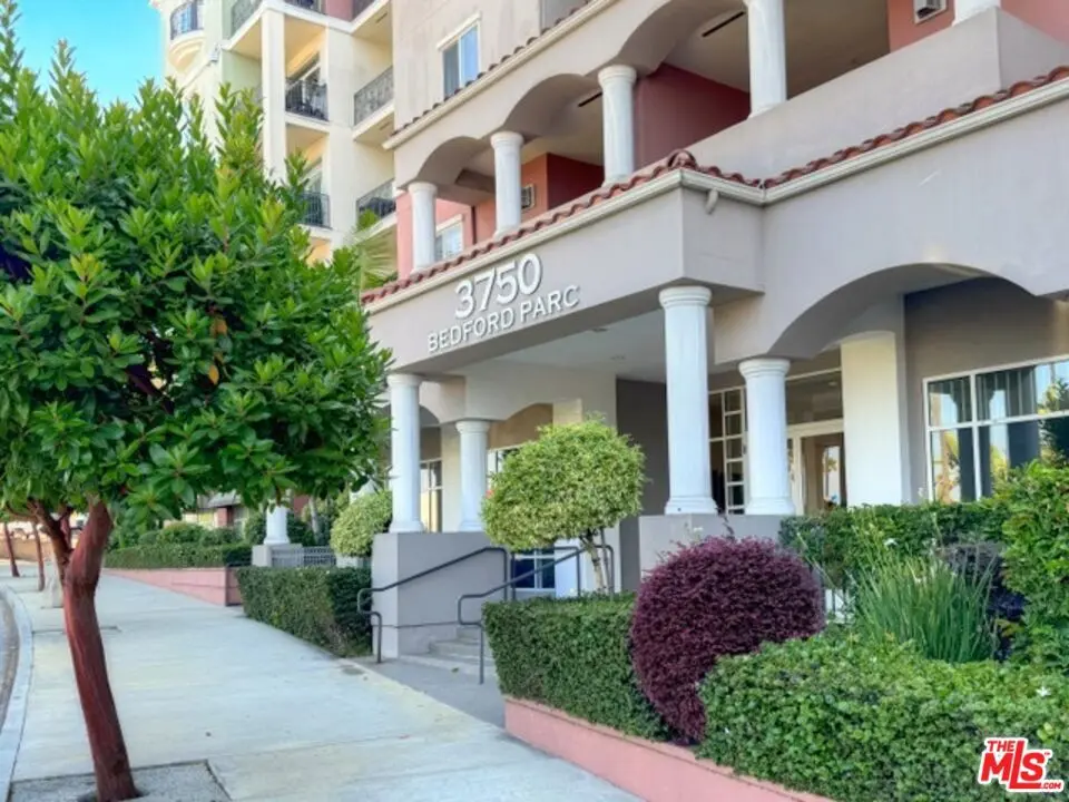 Condominium for sale at 3750 Santa Rosalia Drive 604, Los Angeles, CA featuring 2 beds and 2 baths