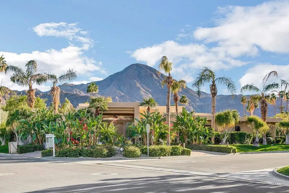 Residential Lease for rent at 45625 Apache Road, Indian Wells, Riverside County, CA featuring 4 beds and 5 baths
