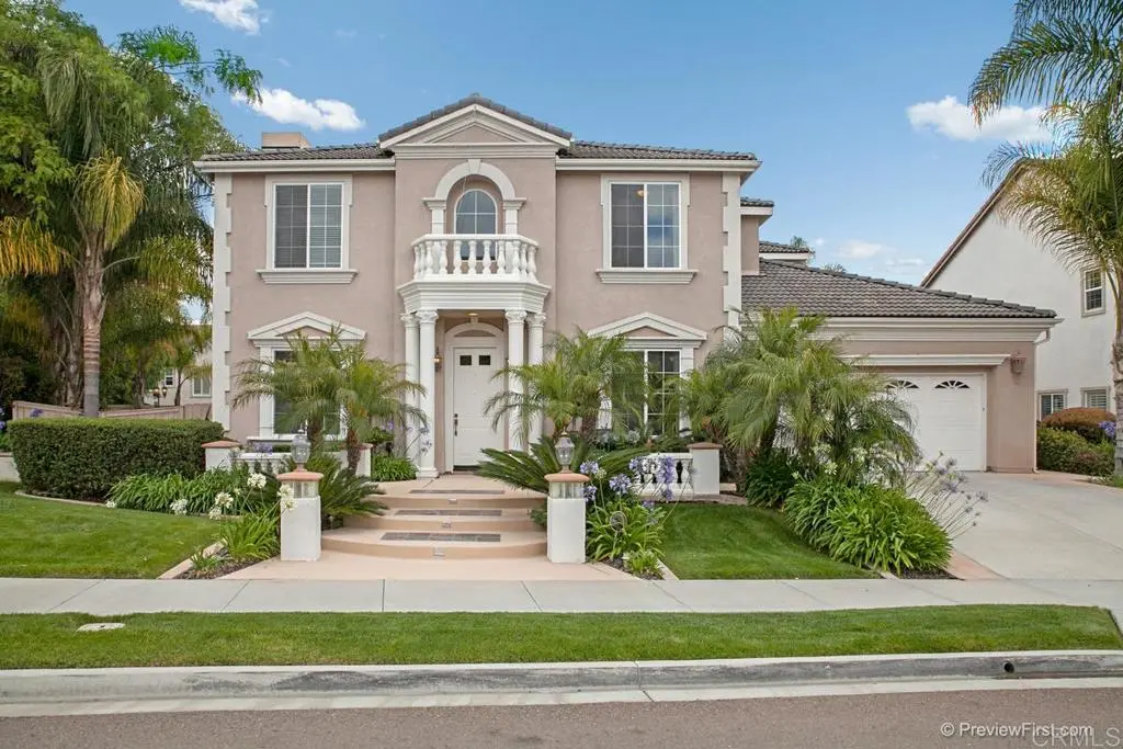 Single Family Residence for rent at 15175 Palomino Valley, San Diego, CA featuring 5 beds and 5 baths