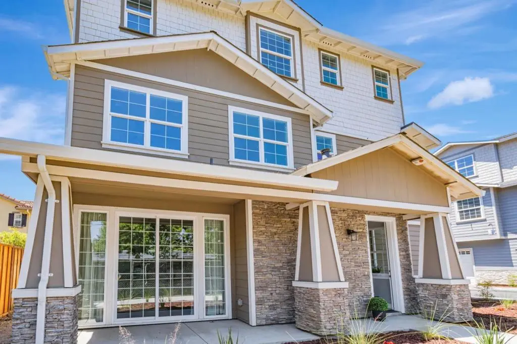 Condominium for sale at 24753 O'neil Avenue, Hayward, CA featuring 4 beds and 4 baths