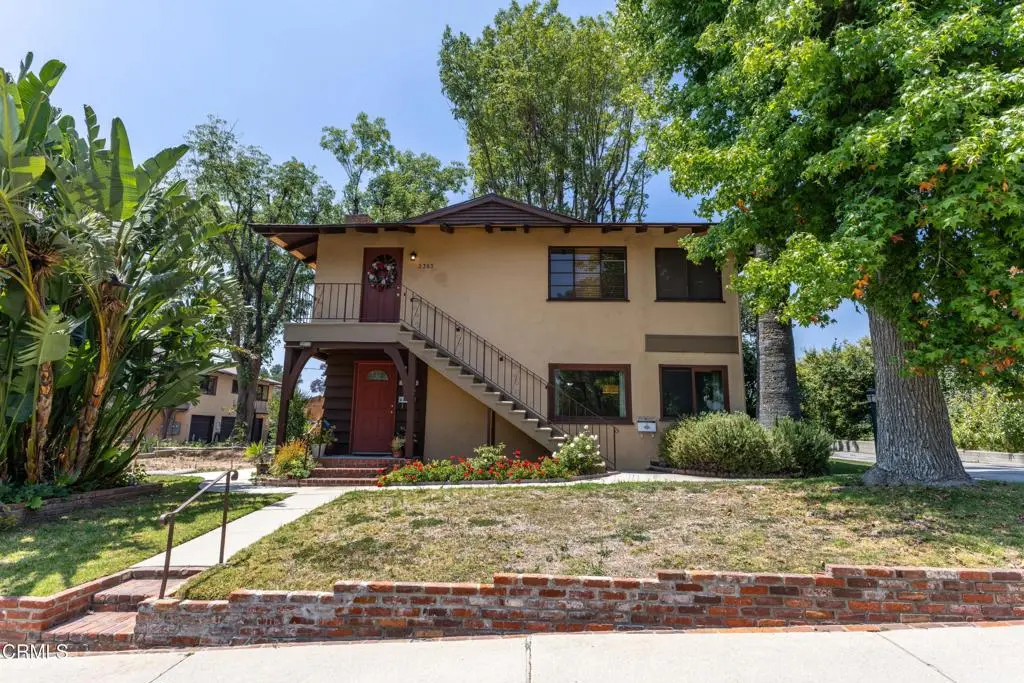 2391 El Molino Avenue, Altadena, CA — listing photo 1