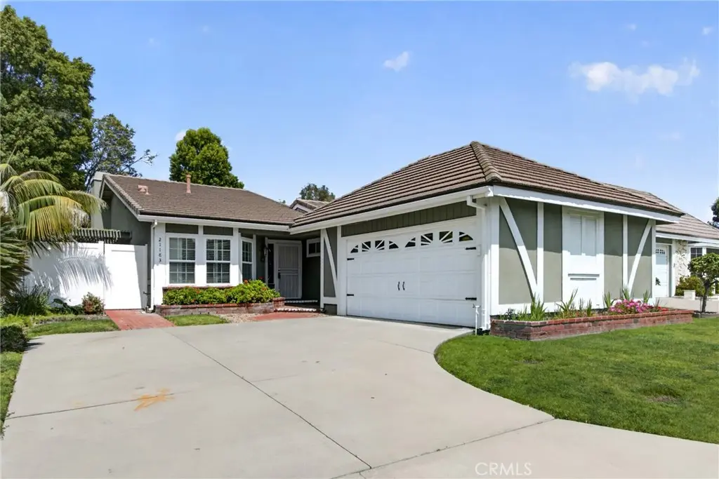 Single Family Residence for sale at 21183 Via Este, Yorba Linda, CA featuring 3 beds and 2 baths