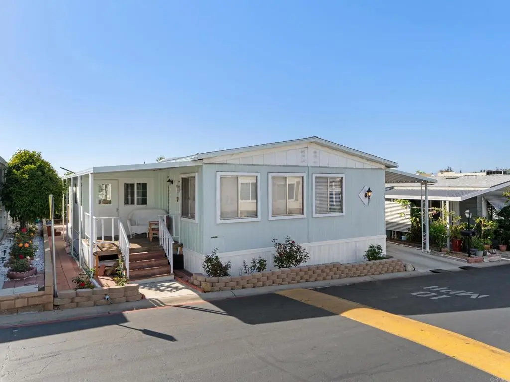 155 S Las Flores 16, San Marcos, CA — listing photo 1