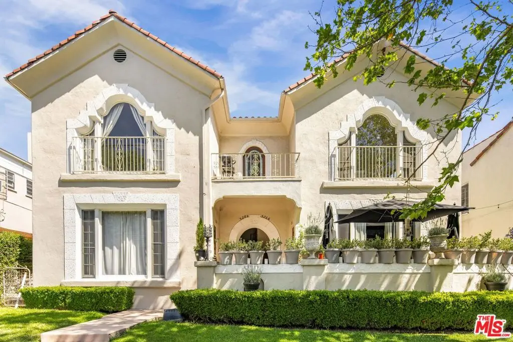 Residential Income for sale at 326 N Sycamore Avenue, Los Angeles, CA featuring 8 beds and 8 baths