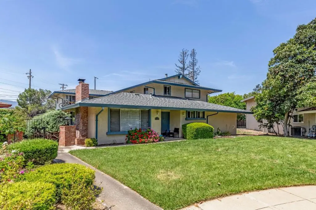 Quadruplex for sale at 940 Weldwood Court, Los Gatos, CA