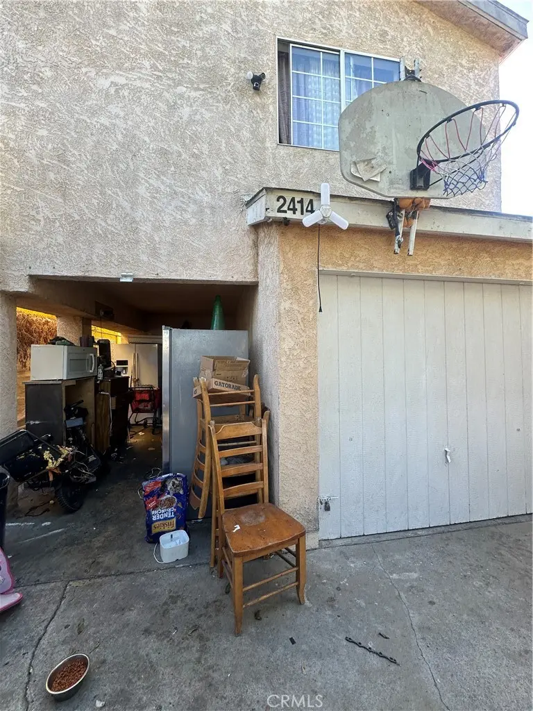 Single Family Residence for sale at 2414 E 115th, Los Angeles, CA featuring 3 beds and 2 baths