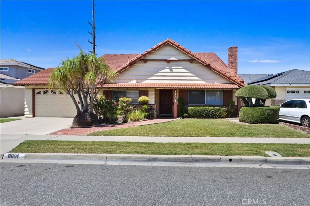 Single Family Residence for rent at 8801 Monterey Circle, Westminster, CA featuring 5 beds and 3 baths
