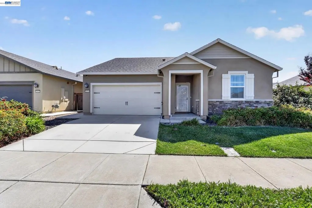 Single Family Residence for sale at 1974 Garden Ln, Rio Vista, CA featuring 3 beds and 2 baths