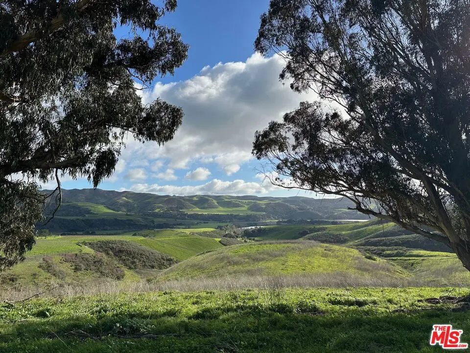 4695 Sweeney Road, Lompoc, CA — listing photo 1