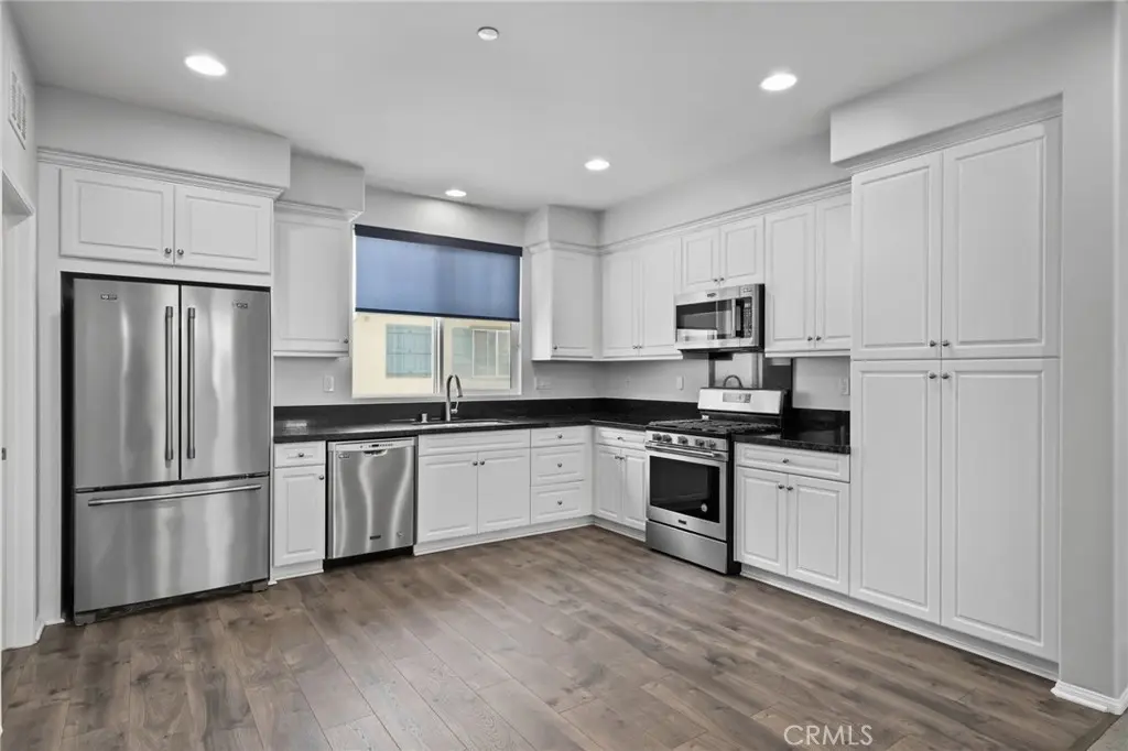 Single Family Residence for sale at 6382 Aquila Way, Eastvale, CA featuring 2 beds and 3 baths