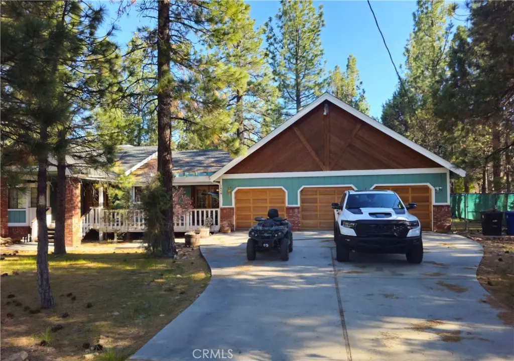 2474 Oak Lane, Big Bear City, CA — listing photo 1
