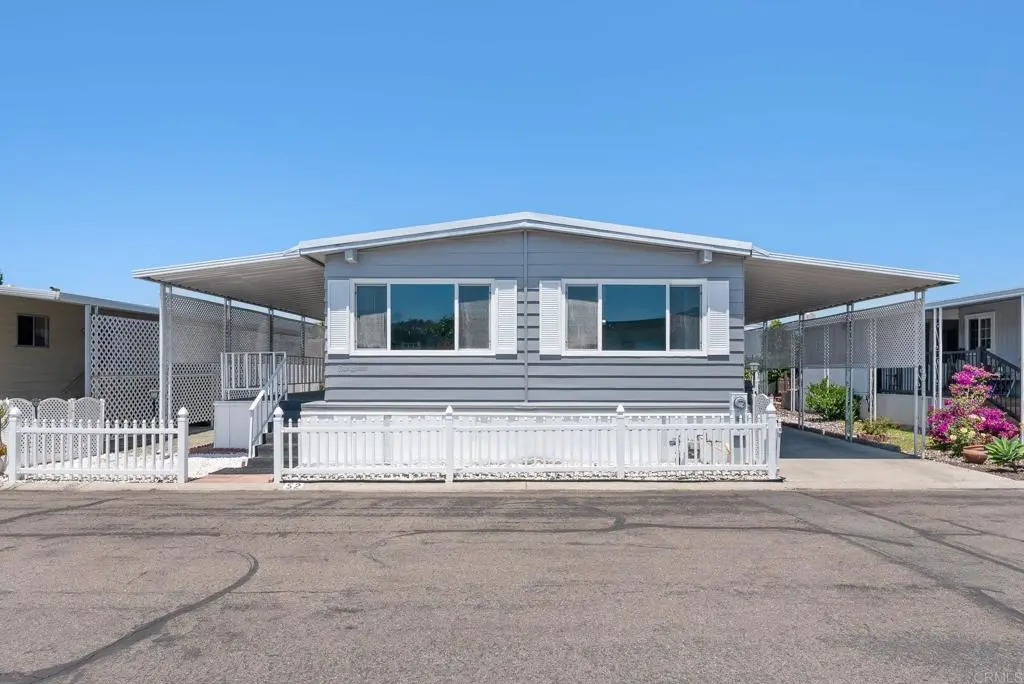 Manufactured In Park for sale at 221 El Camino Real 52, Oceanside, CA featuring 2 beds and 2 baths