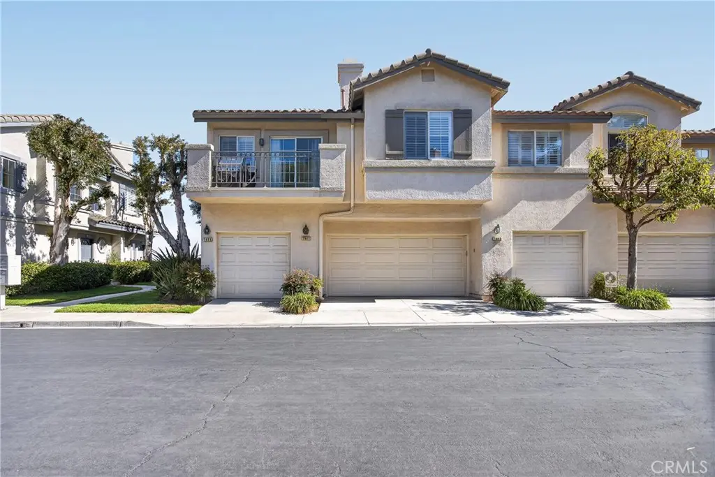 Condominium for sale at 7839 E Viewrim, Anaheim, CA featuring 2 beds and 2 baths