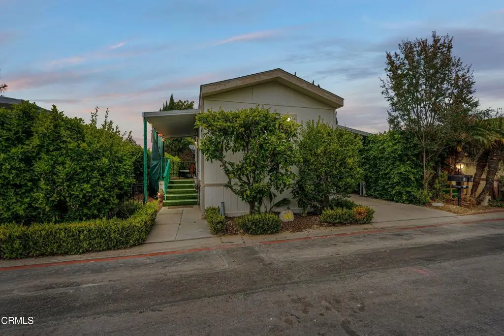 Manufactured In Park for sale at 48 Via Lisboa 48, Camarillo, CA featuring 2 beds and 1 bath