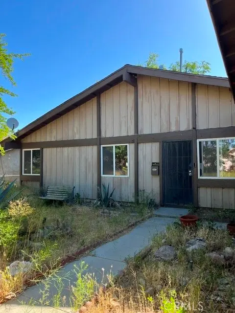 Single Family Residence for sale at 43008 39th W, Lancaster, CA featuring 3 beds and 1 bath