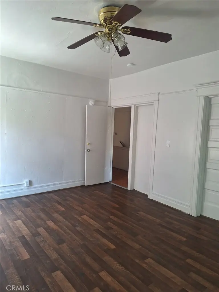 Residential Lease for rent at 1943 Estrella, Los Angeles, Los Angeles County, CA featuring 4 beds and 1 bath