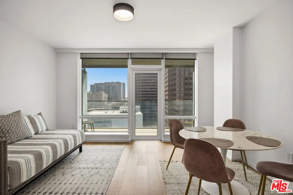Condominium for sale at 877 Francisco Street 1119, Los Angeles, CA and 1 bath
