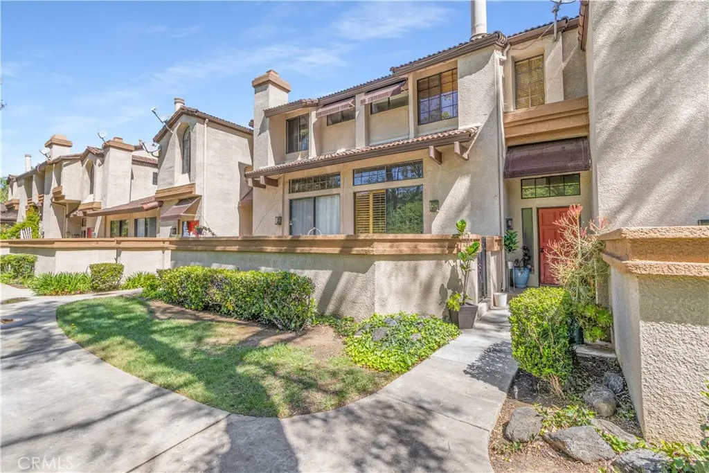 11 Wildflower Pl, Pomona, CA — listing photo 1