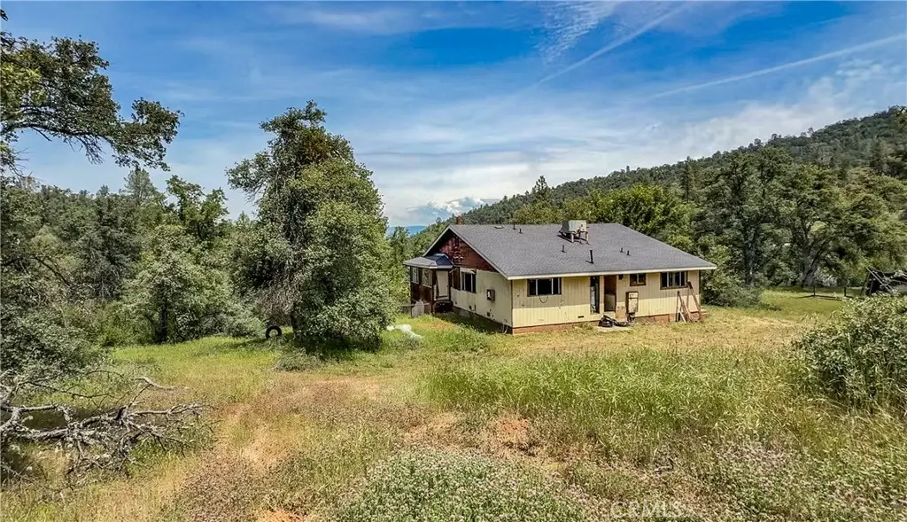 5723 Colorado, Mariposa, CA — listing photo 1