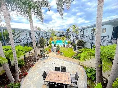 Apartment for rent at 931 W 19th Street 10, Costa Mesa, CA featuring 1 bed and 1 bath