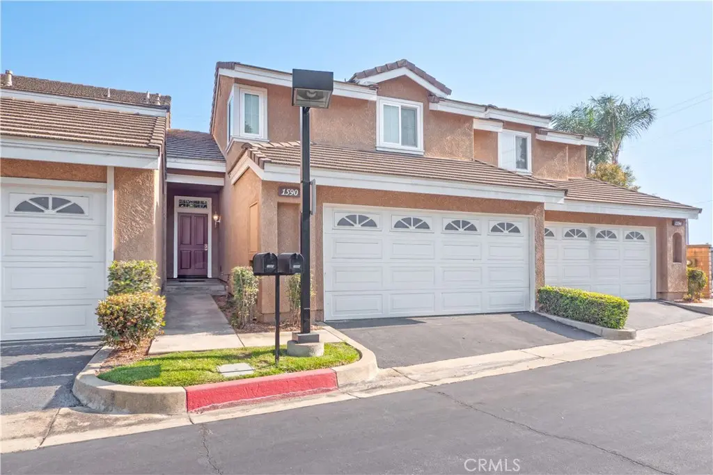 1590 Corte Santana, Upland, CA — listing photo 1