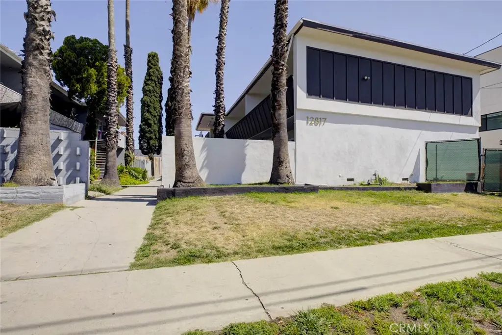 12817 Barbara Ann, North Hollywood, CA — listing photo 1