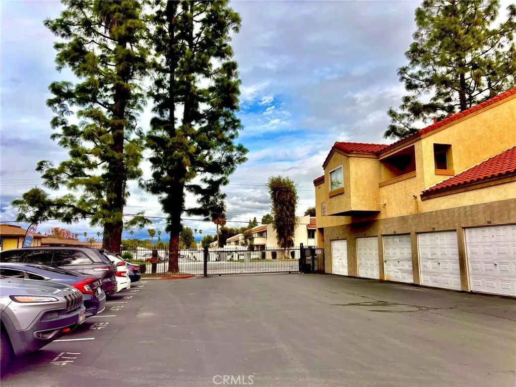 Condominium for sale at 1110 W Blaine Street 102, Riverside, CA featuring 2 beds and 2 baths