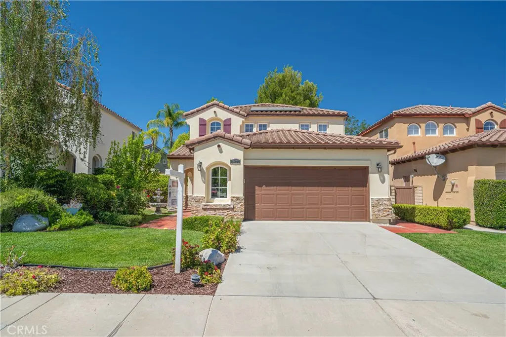 28437 Lobelia, Valencia, CA — listing photo 1