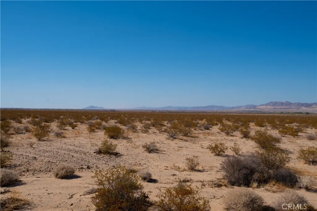 0 Barnes, 29 Palms, CA — listing photo 1