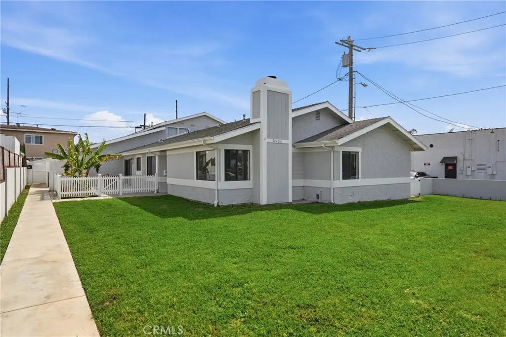 Residential Lease for rent at 24420 Alliene 3, Lomita, Los Angeles County, CA featuring 4 beds and 2 baths
