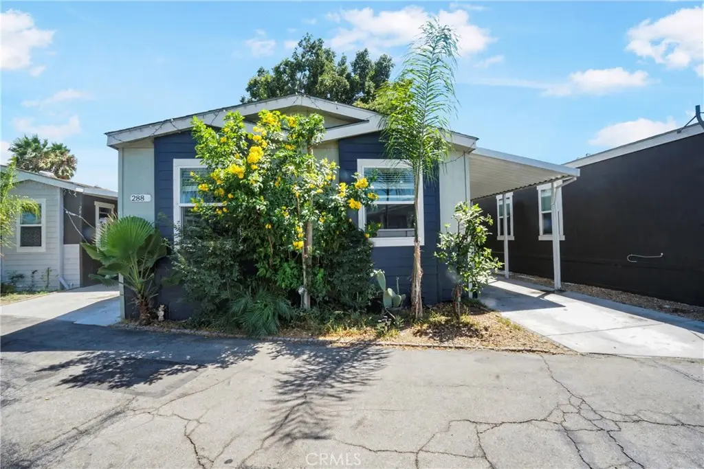 Manufactured In Park for sale at 12700 Elliott, El Monte, CA featuring 3 beds and 2 baths