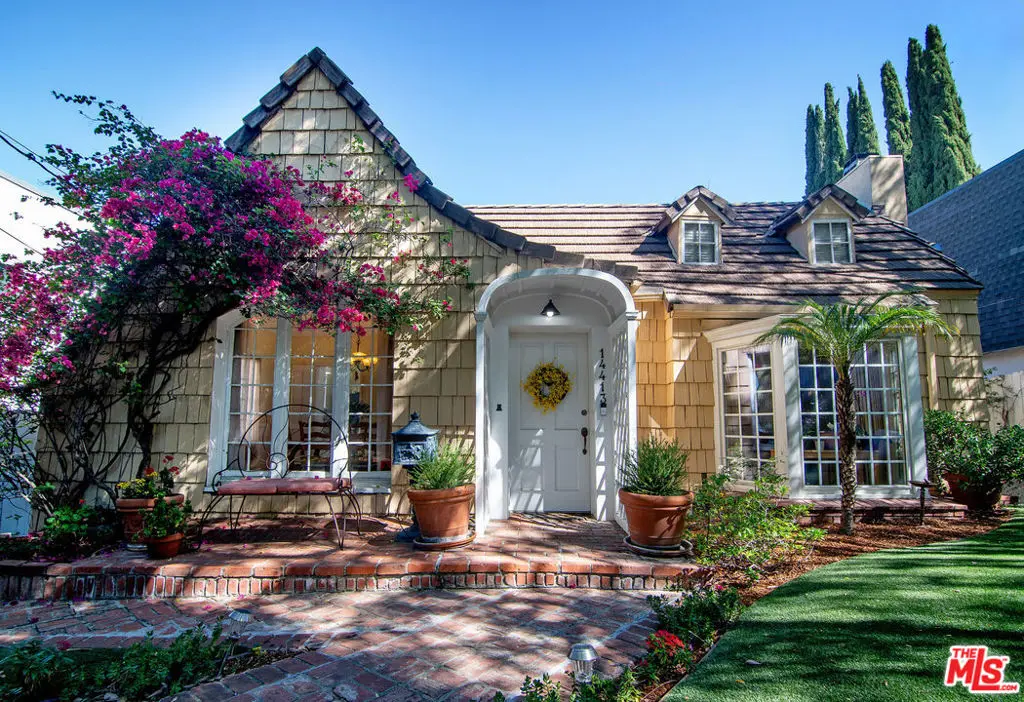14413 Valley Vista Boulevard, Sherman Oaks, CA — listing photo 1