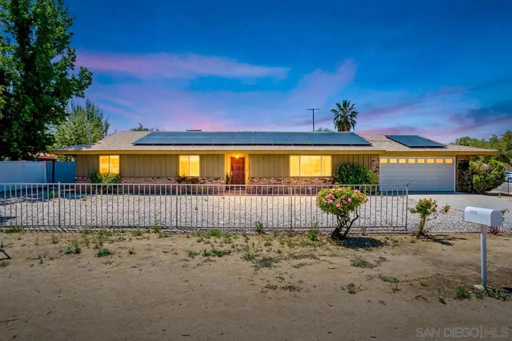 Single Family Residence for sale at 41715 Stetson, Hemet, CA featuring 3 beds and 2 baths