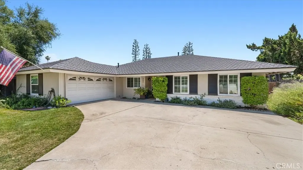 452 Chaparral Drive, Claremont, CA — listing photo 1